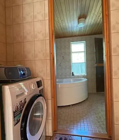 Villa Keltainen Talo - Tilava Laehellae Saloa Vartsala