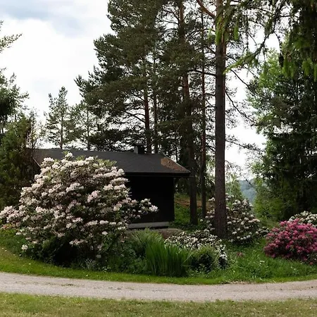 Villa Keltainen Talo - Tilava Laehellae Saloa *